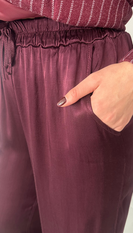 Bordeaux satijn broek