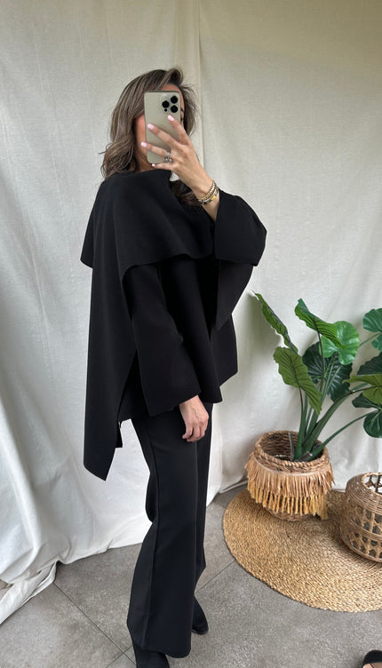 Zwarte cape ELARA