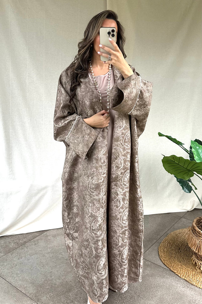 Taupe Abaya set YARA