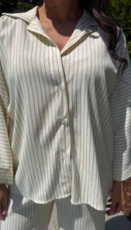 Gestreept setje beige